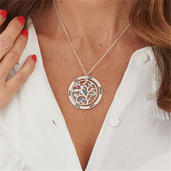 Personalisierte Lebensbaum Ring Namenskette mit Geburtssteinen – 925 Silber, Geschenk für Mama, Oma oder Teammitglieder