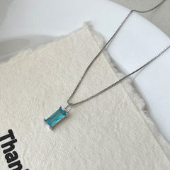 925 SilberPersonalisierte Geburtsstein kette – Minimalistisches funkelndem Zirkonia Rechteck – 12 Farben, stilvoll für jeden Anlass