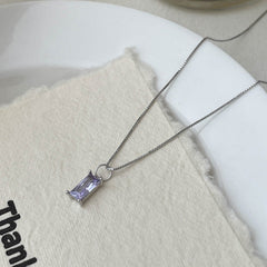 925 SilberPersonalisierte Geburtsstein kette – Minimalistisches funkelndem Zirkonia Rechteck – 12 Farben, stilvoll für jeden Anlass