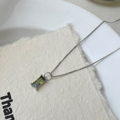 925 SilberPersonalisierte Geburtsstein kette – Minimalistisches funkelndem Zirkonia Rechteck – 12 Farben, stilvoll für jeden Anlass