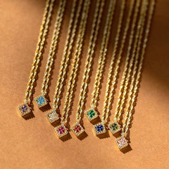 925 Silber Personalisierte Geburtsstein kette mit Wellenkette – Kleeblätter im Rhombisches Anhänger, Geschenke für Sie