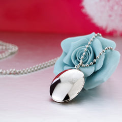 Hochwertige Platinierte Oval Medaillon Bild Kette –Hohles Vintage mit keltischen Sternen Blumen,Personalisierter Foto Geschenke für Männer Frauen