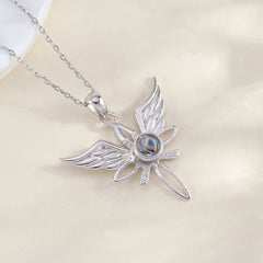 Personalisierte Engelsflügel Schleife Unendlichkeit Kreuz Kette mit Bild im Stein – Symbol für Liebe & Ewige Erinnerung