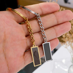 Personalisierte Schwarzer Bar Magische Schlüsselanhänger mit deinem geheimen Foto & Gravur – sichtbar durch Wärme