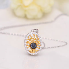 Personalisierte Foto-Projektion Kette mit Bild im Stein - Goldener Lebensbaum Oval Anhänger mit Foto-Amulett.