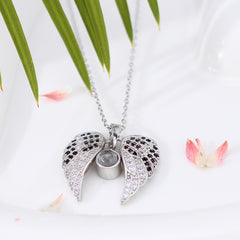 Personalisierte Herz Flügel Projektion Kette mit Foto drin im Stein zum Aufklappen