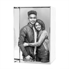 Personalisierter 3D Kristall mit Foto - Rechteckiger Glasblock mit Lasergravur, LED-Leuchtsockel und einzigartigem Design als bleibende Erinnerung und Dekoration