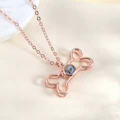 Personalisierte Silber Hunde Knochen Kette mit Foto im Stein - Liebevolles Erinnerungsgeschenk für Tierfreunde mit Foto & Gravur