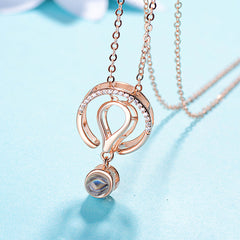 Personalisierte Halskette mit Bild im Stein - Zirkon Tennis Schläger Anhänger mit Foto Projektion,Erinnerungsgeschenk für Sie