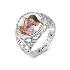 Personalisierter Runder Hohl Retro Muster Ring mit Foto und Innengravur - Erinnerungsgeschenk für Ehefrau, Mama und Oma