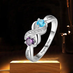 Personalisierter Geburtsstein Unendlichkeitszeichen Ring mit Namensgravur & Innengravur – Perfektes Geschenk für Mama oder die Liebste