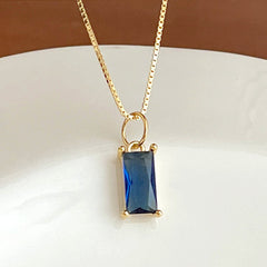 925 SilberPersonalisierte Geburtsstein kette – Minimalistisches funkelndem Zirkonia Rechteck – 12 Farben, stilvoll für jeden Anlass