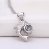 Personalisierte Kette mit Bild im Stein - Delphin Fisch Anhänger mit Foto, Erinnerung Geschenk Schmuck