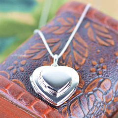 Personalisierte 925 Silber Foto Medaillon Kette – Herz im Herz Anhänger, Platz für 4 Fotos, Perfektes Geschenk für die Liebe