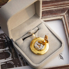 Personalisierte Foto Medaillon Kette – 3D Schmetterling Anhänger mit Sichtbarem Uhrenmechanismus, Punk Kreativer Gedenkschmuck Geschenk