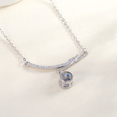 Personalisierte Minimalistische Smile Bar Projektionskette Mit Bild & Gravur im Stein - Erinnerungsgeschenk für Sie