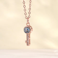 Personalisierte 925 Silber Herz Schlüssel Kette mit Bild im Stein - Ideale Fotogeschenk für Sie