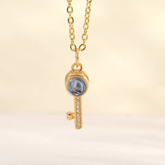 Personalisierte 925 Silber Herz Schlüssel Kette mit Bild im Stein - Ideale Fotogeschenk für Sie