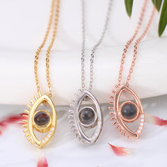 Personalisierte Projektionskette mit Foto – Vertikaler Anhänger „Auge des Teufels“ mit Bild, einzigartiges Geschenk für sie