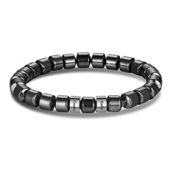 Personalisiertes Magnetarmband mit Schwarzen Perlen – Gravur von 1–8 Namen – Einzigartiges Geschenk für Männer