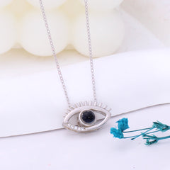 Foto Projektion Kette mit Bild im Stein - Böser Blick