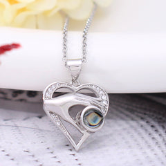 Personalisierte Kette mit Bild – Herz-Hände Anhänger mit Foto