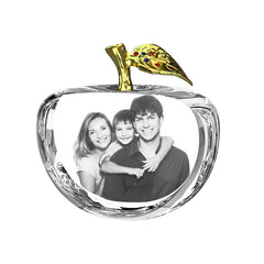Personalisierter 3D Kristall mit Foto - Apfel Glasblock mit Lasergravur und LED-Sockel für einzigartige Erinnerungen und personalisierte Geschenke