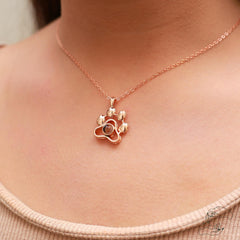 Halskette mit Bild – Personaliserter Anhänger mit Katzenpfote