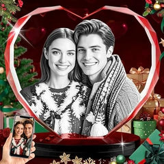 3D Glasfoto mit Leuchtstele - Herzförmiger Mehrfacetten Glasblock mit Lasergravur und LED-Sockel für unvergessliche Erinnerungen