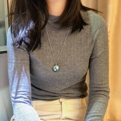 925 Silber Personalisierte Runden Medaillon Kette - Blauer Erdkugel Anhänger mit Goldenes Land