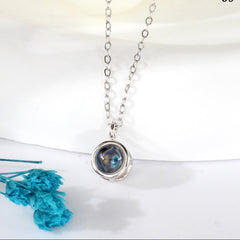 Personalisierte Kette mit Bild im Stein - Minimalistischer runder Anhänger