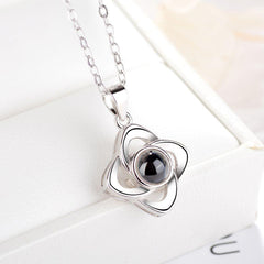 Personalisierter Halskette mit Bild – Kleeblatt Blume Anhänger mit Foto