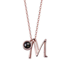 Personalisierte Foto Kette mit Buchstaben und Bild – Anhänger mit 26 Alphabet-Buchstaben zur Auswahl