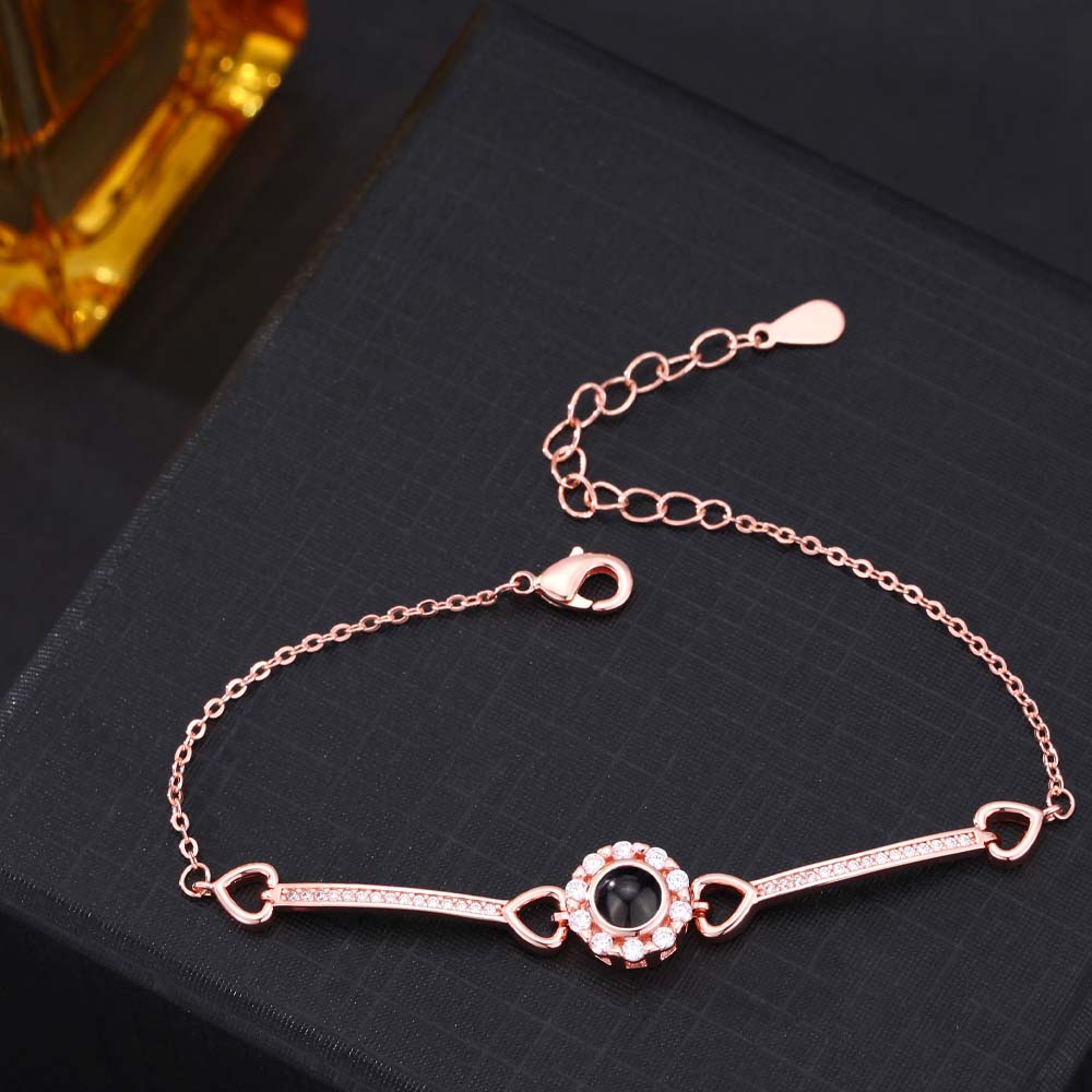 Foto Projektion Armreif mit Bild im Stein - Blume Runde amazgifts