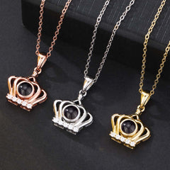 Foto Projektion Halskette mit Bild im Stein - Krone amazgifts