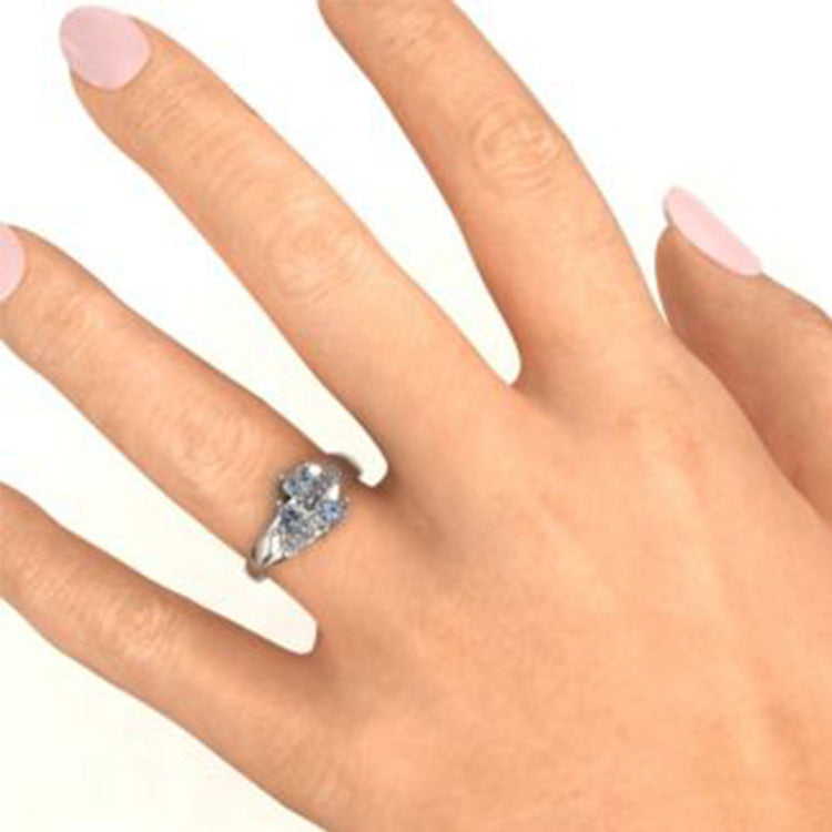 925 Silber Personalisierter 3 Herz Geburtsstein Ring mit Namen - Perfektes Geschenk für Sie