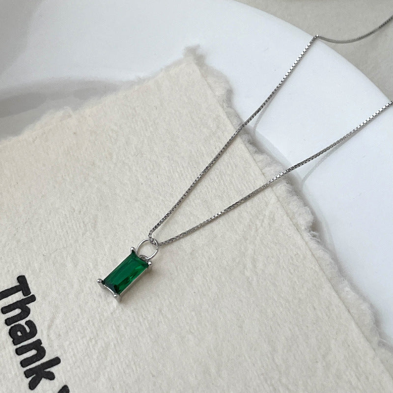 925 SilberPersonalisierte Geburtsstein kette – Minimalistisches funkelndem Zirkonia Rechteck – 12 Farben, stilvoll für jeden Anlass