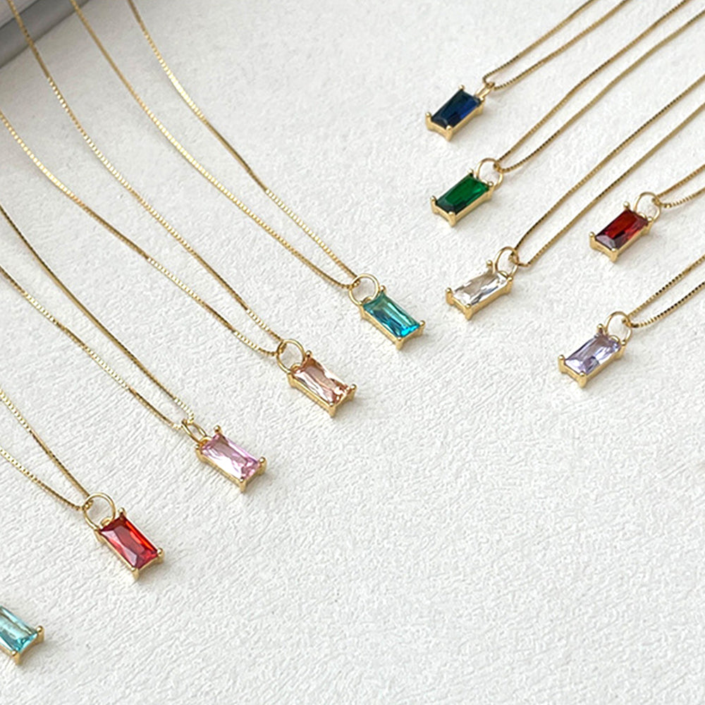 925 SilberPersonalisierte Geburtsstein kette – Minimalistisches funkelndem Zirkonia Rechteck – 12 Farben, stilvoll für jeden Anlass