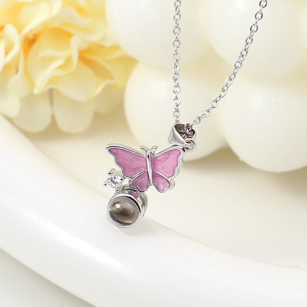 Personalisierte  Projektion Kette mit Foto drin im Stein - Emaille Schmetterling
