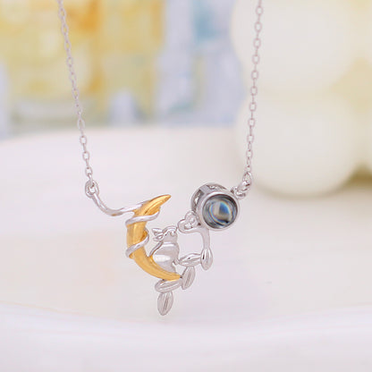 925 Silber Personalisierte Foto Kette mit Projektion - Eleganter Klassiker Kaninchen und Mond Anhänger mit Foto, Perfektes Geschenk für Mama, Freundin oder Ehefrau